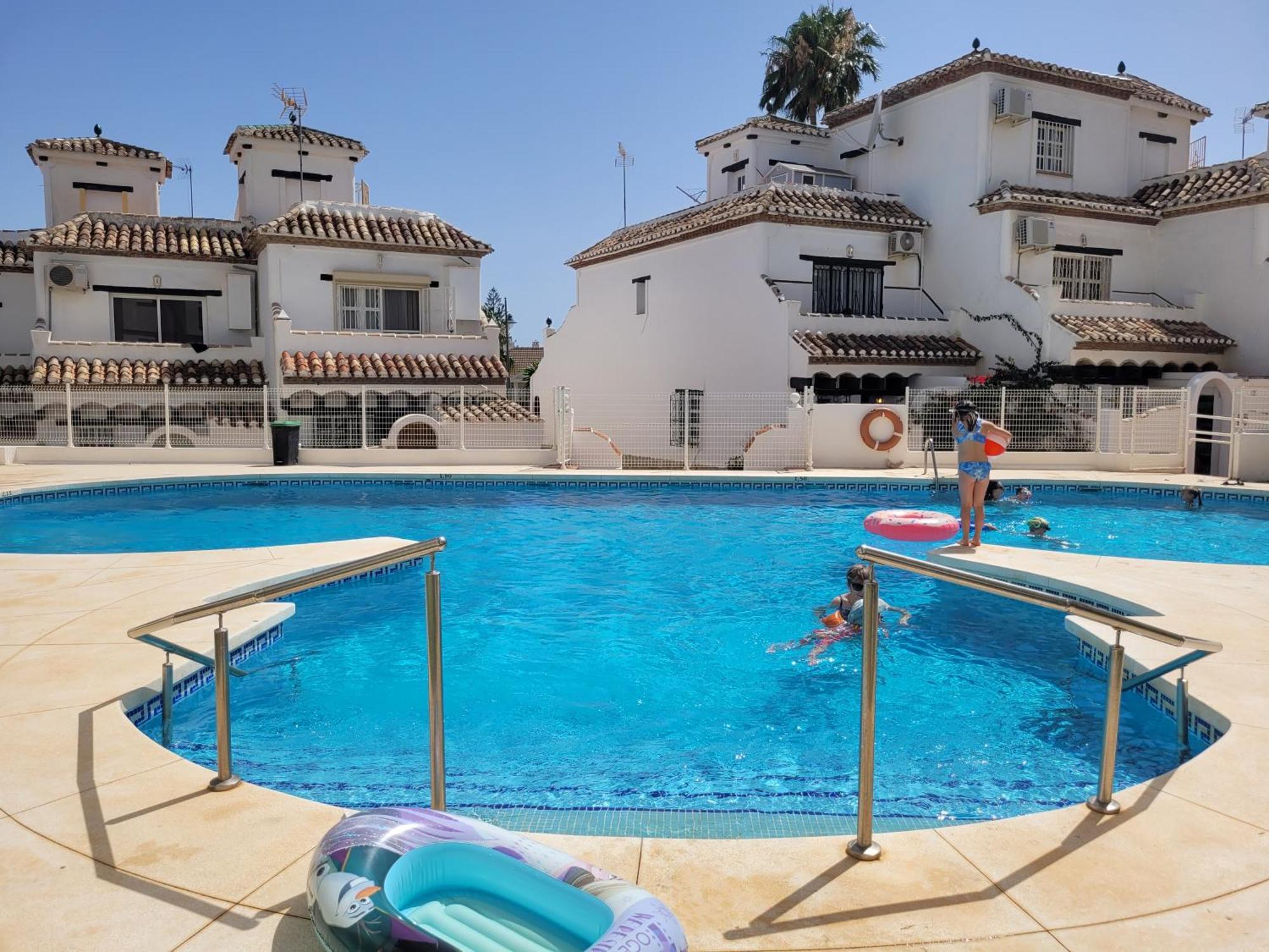 Beach House Casa Luna, Marbella Sitio de Calahonda Екстер'єр фото